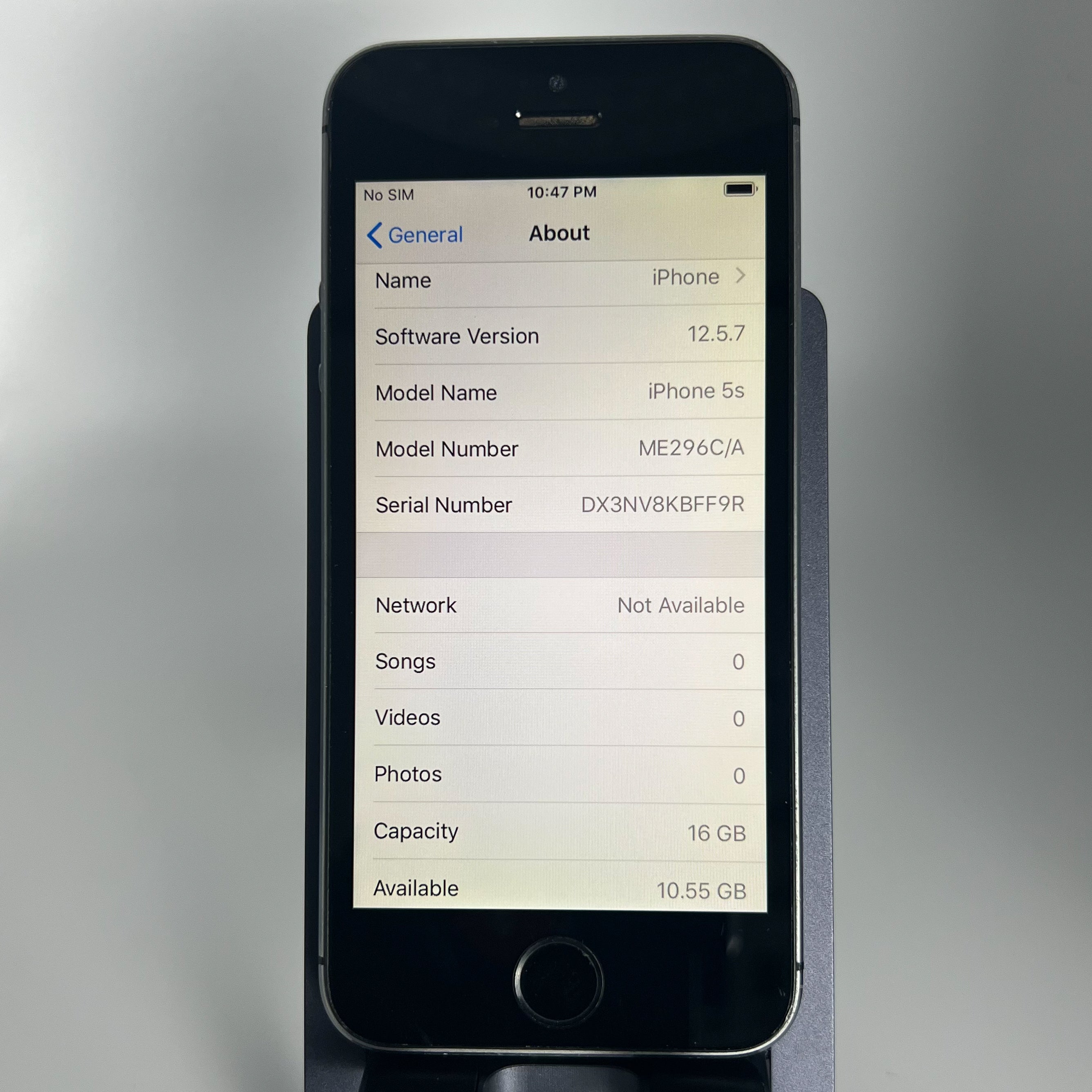 iPhone 5S - iOS 12.5.7 - 16GB - Battery 87% - Locked