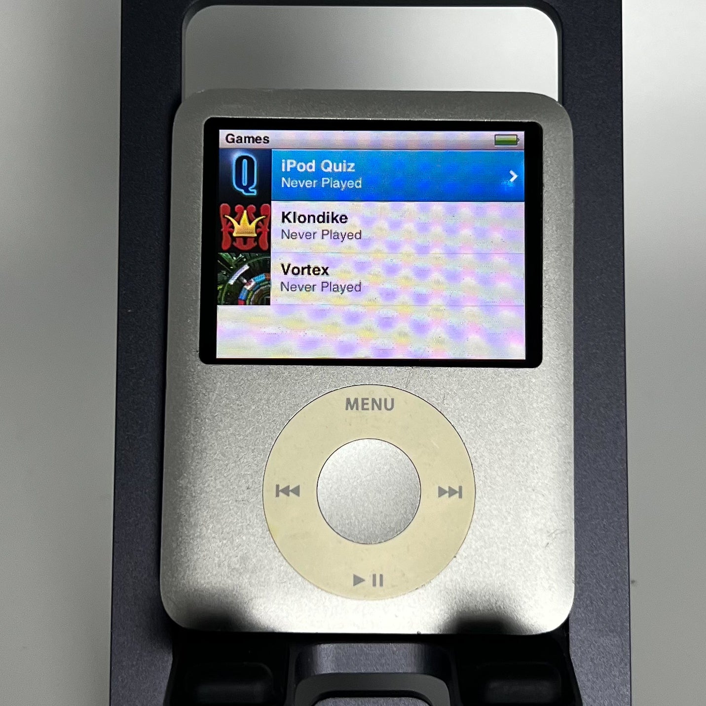 iPod Nano 3 - 4GB - A1236 - Works fine