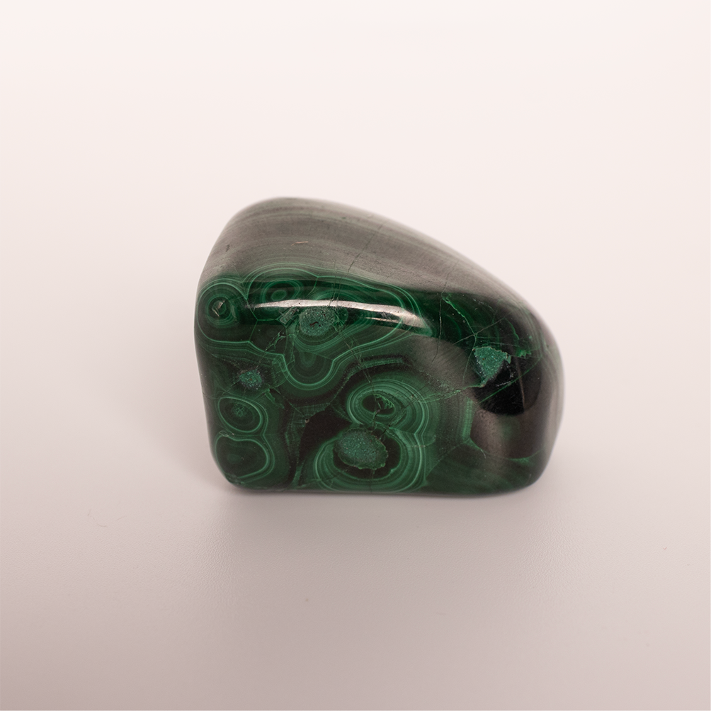 Malachite - Polished - 3.0 x 2.0 x 2.0 cm - 52.8g