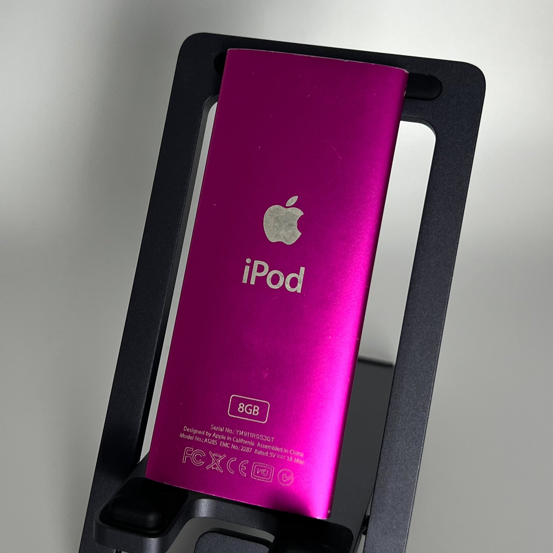 iPod Nano 4 - 8GB - A1285 - Works fine