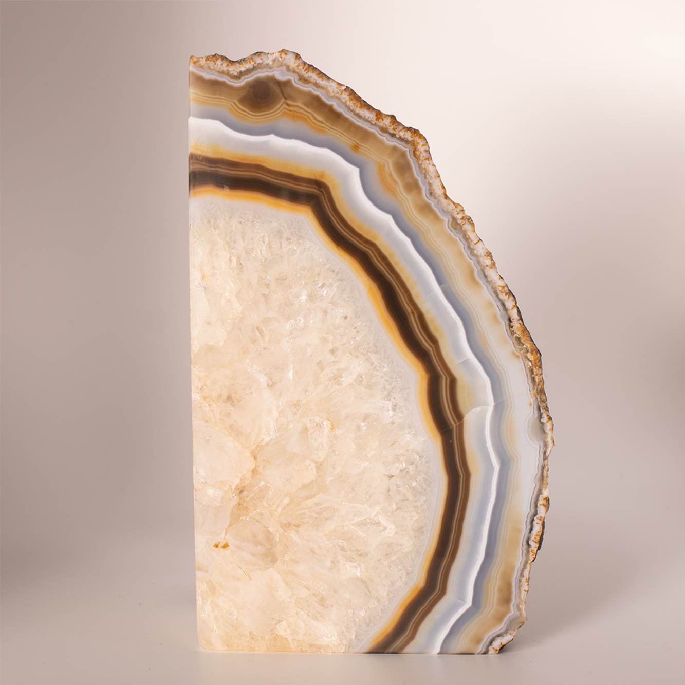 Agate - Polished - 8.5 x 7.1 x 14.0 cm - 956 g