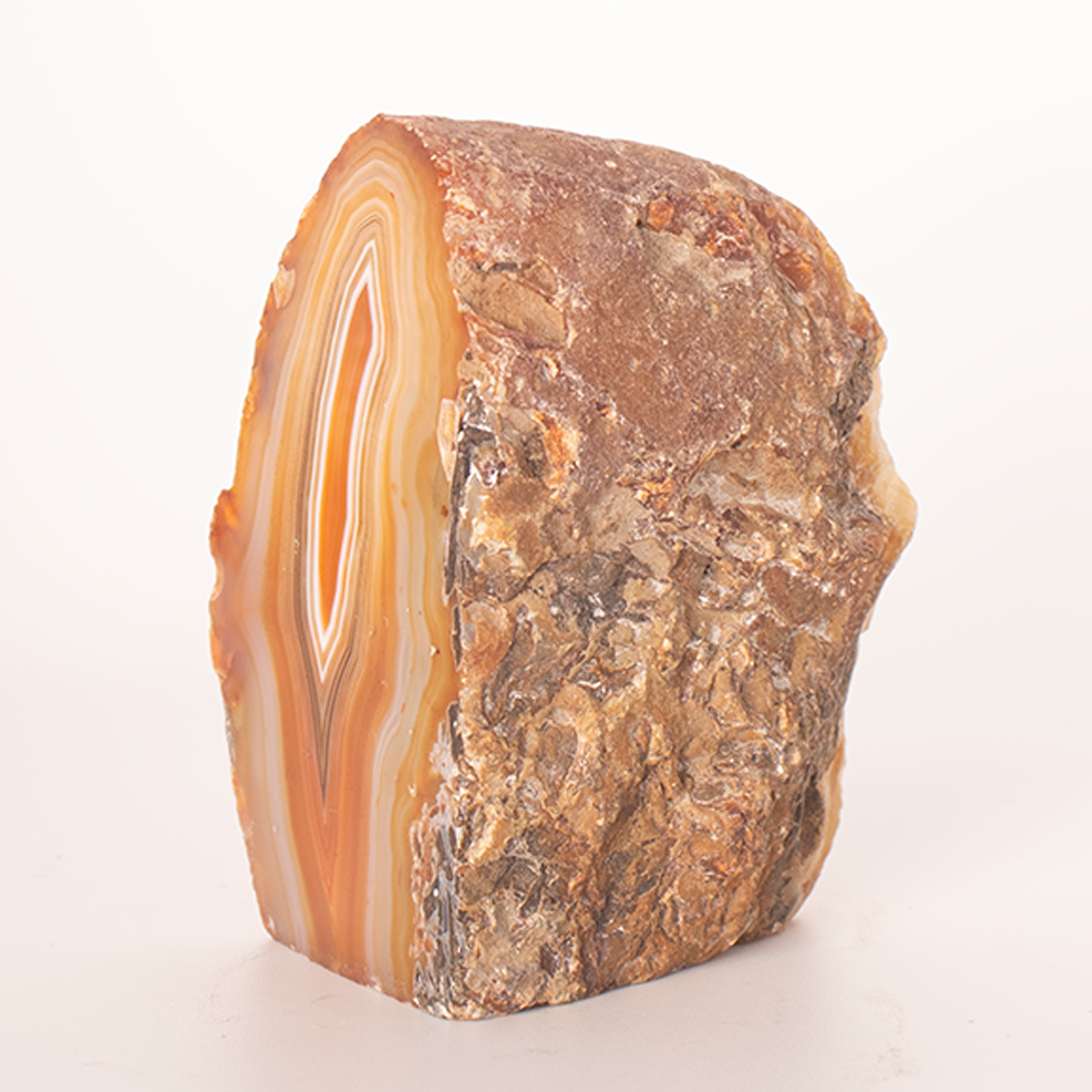 Agate - Polished & Dyed - 6.8 x 4.2 x 5.5 cm - 195.8 g